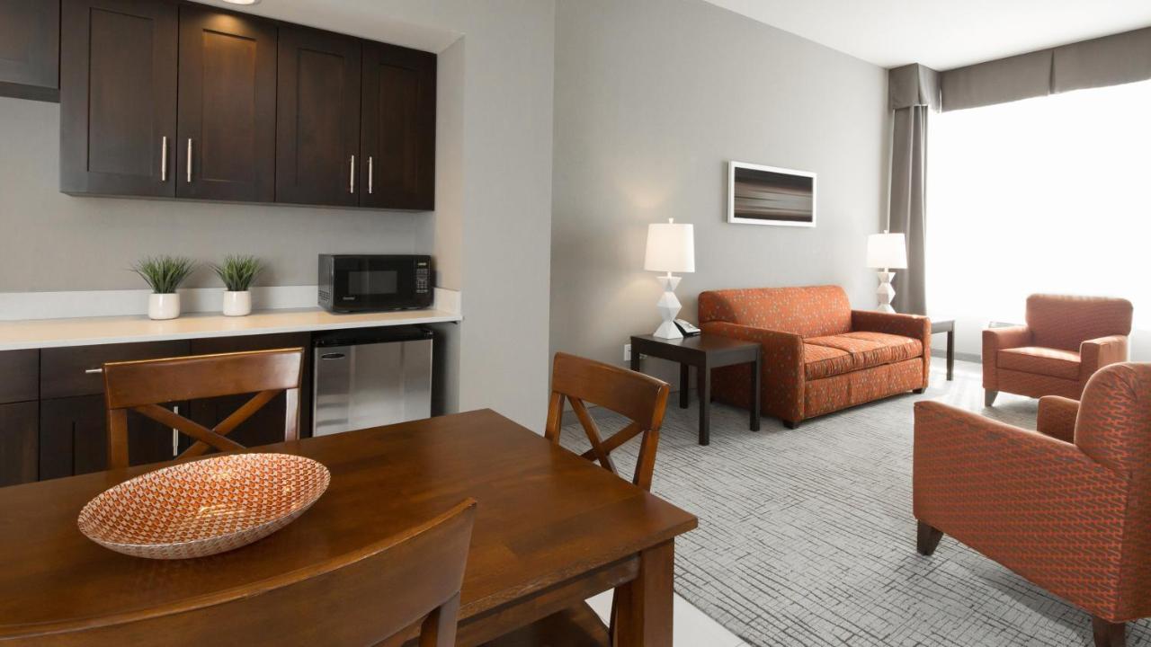 Holiday Inn Hotel & Suites Davenport By Ihg Eksteriør billede